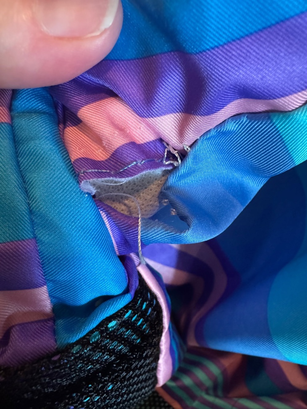 ivivva by Lululemon "Got Game" duffle bag. dark purple color with pink strap - Picture 11 of 12